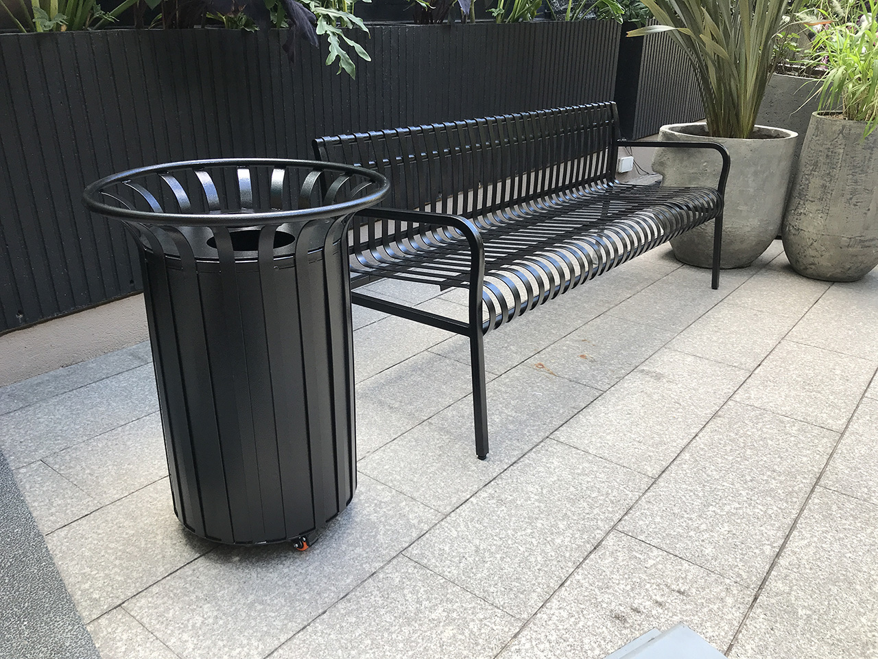 Caneca y Banca para Exteriores New York