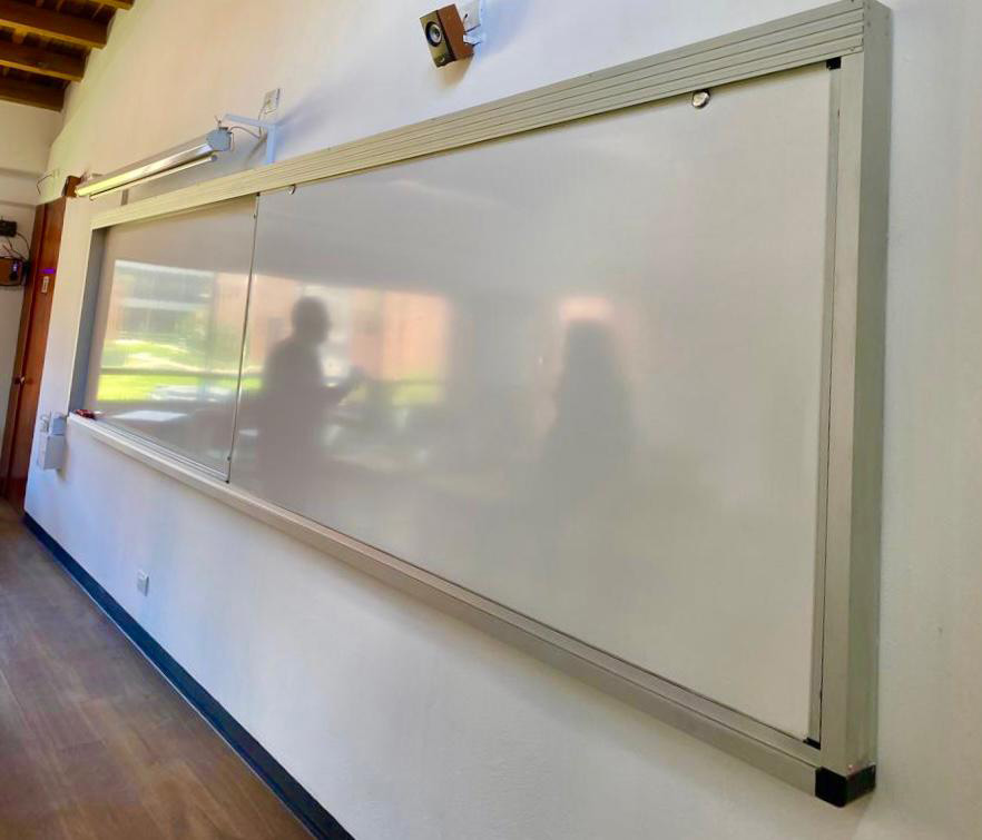 Tablero Cerámico Corredizo para Proyección y Marcador Inmantado